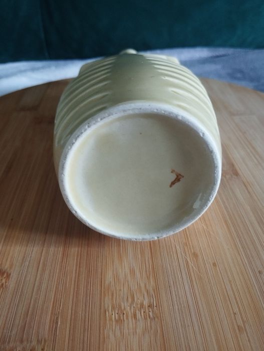Stara karafka, butelka na wino Mirostowice