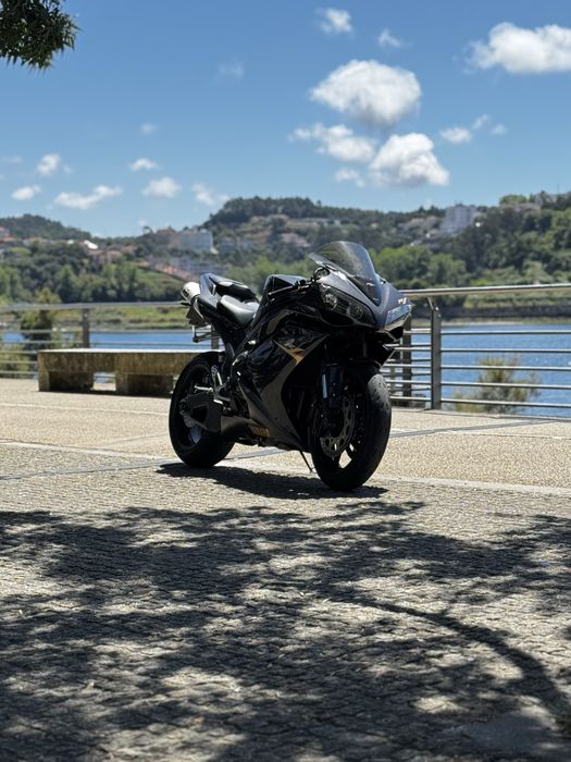Yamaha R1