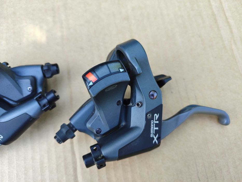 Klamkomanetki Shimano XTR ST-M952 RetroMTB 3x9spd. Bdb Stan