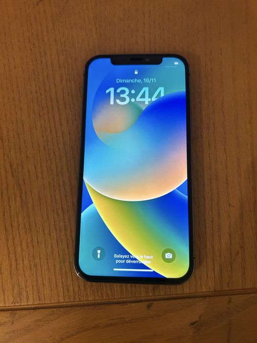 iphone 12 pro 128Go usado com 89% da bateria