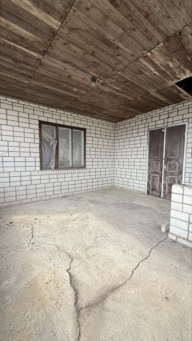 Продаж цегляного будинку в Бродецькому