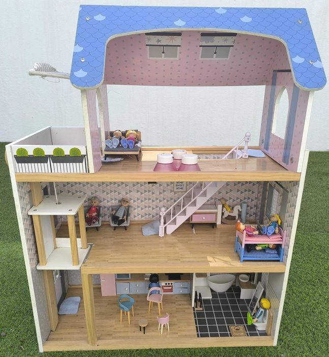 Casa de bonecas de madeira (Playtive Junior)