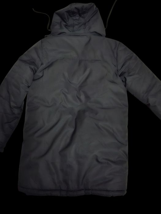 Зимова подовжена куртка (парка) на підлітка розмір 164 в ідеальному ст