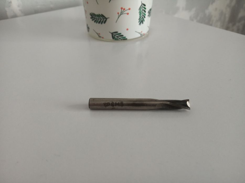 Фреза діаметром 6мм.
