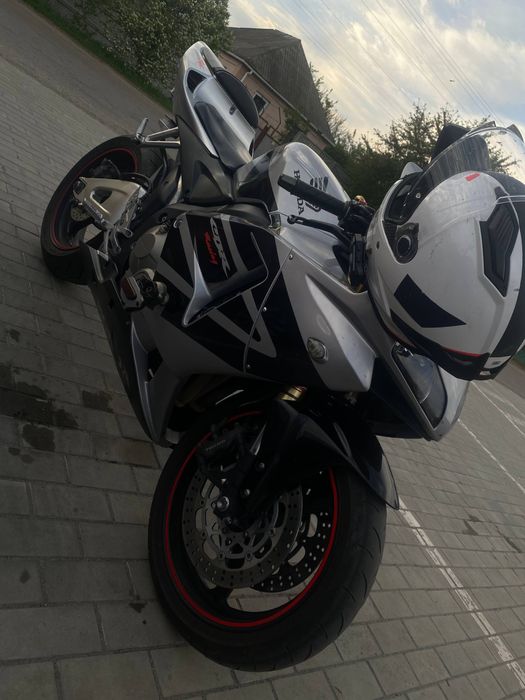 Honda CBR600RR 2005
