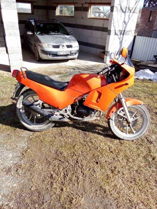 Продаю два мото suzuki gr80