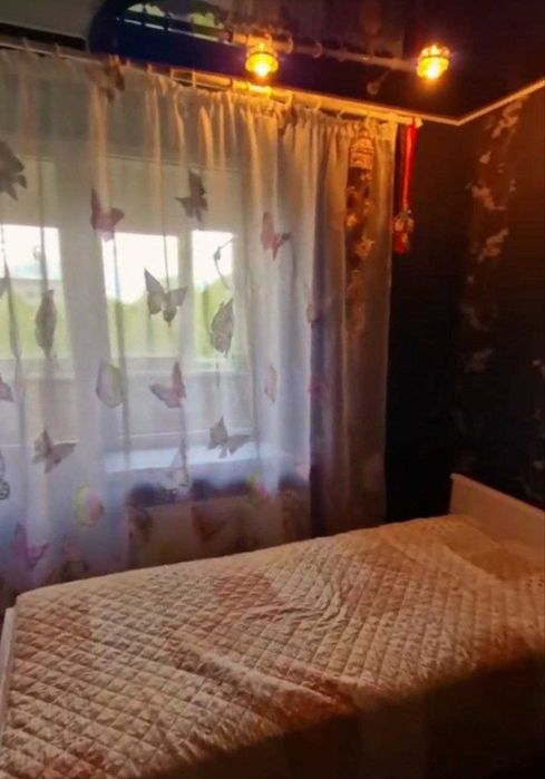 Продам гарну  4 кім.квартиру  в Дергачах  по вул.Садовій, Є-Сертифікат