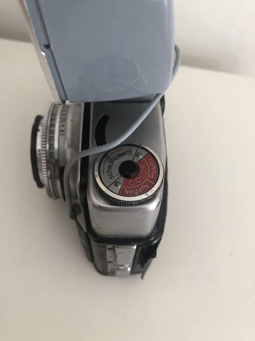 Máquina fotográfica analógica
