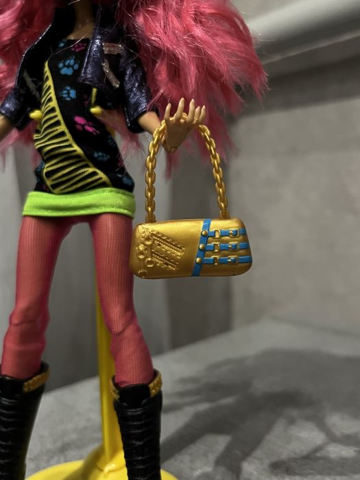 Лялька Monster high Хоулін 13 бажань.