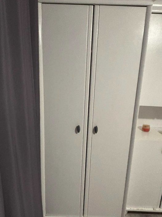 Szafa i regał zadbany