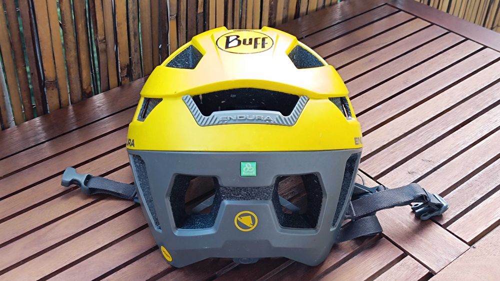 ENDURA Singletrack MIPS kask