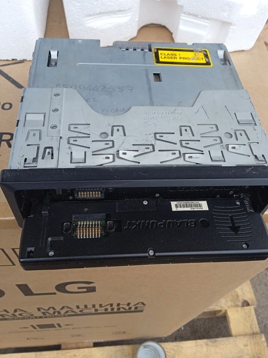 Продам автомагнітолу