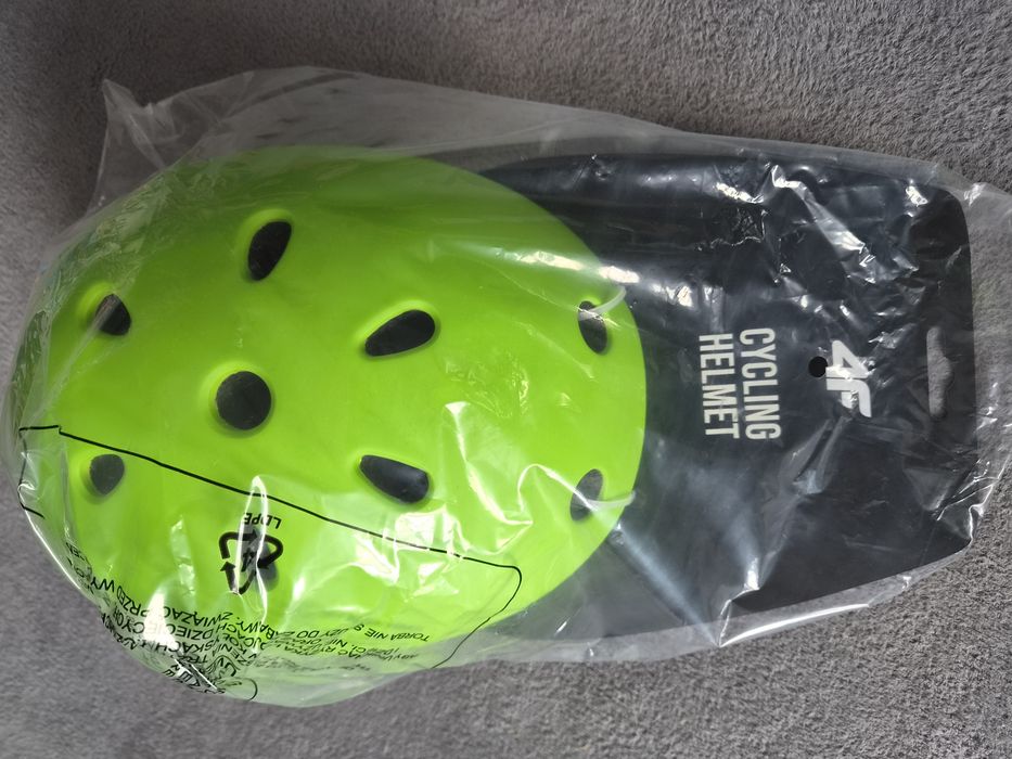 Nowy kask dla dziecka 4f XS 48-52
