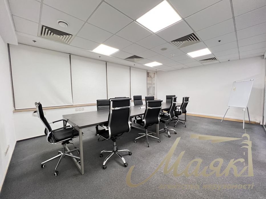 Аренда офиса 112 кв.м в бизнес центре на ул. Богдана Хмельницкого