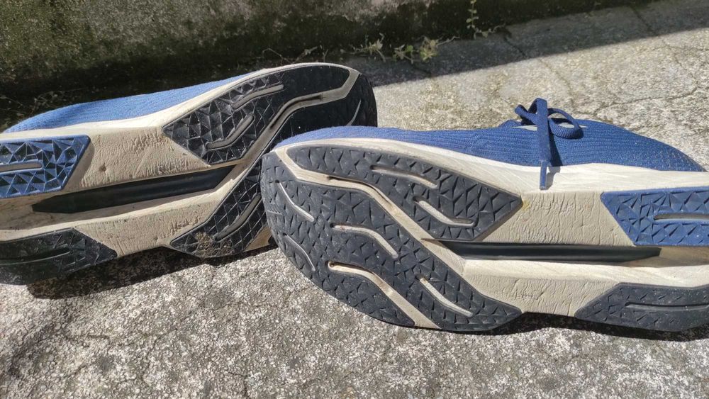 New Balance Fuelcell Propel V5 - EU 42,5