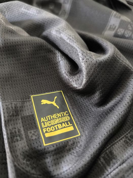 Camisola Portugal King tributo