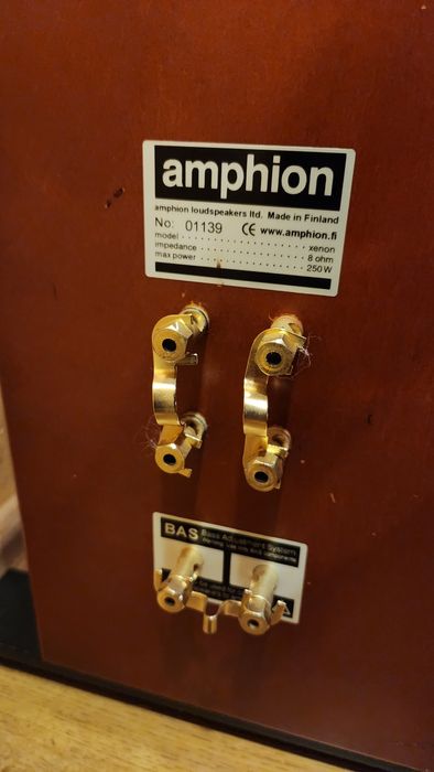 Kolumny Amphion Xenon