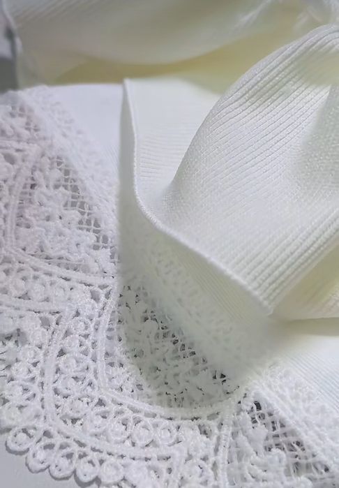Сукня на дівчинку дуже гарний стан .Продам