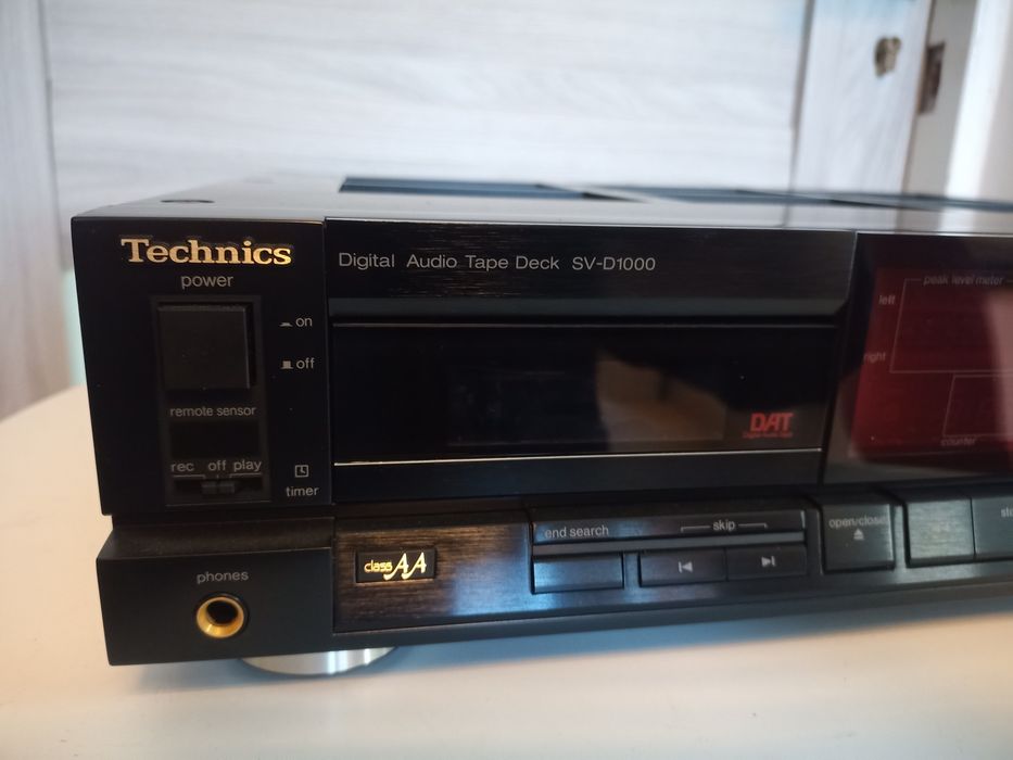 Sprzedam Technics SV-D1000