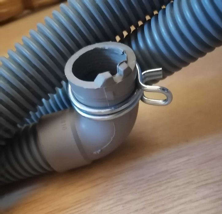Electrolux ews 1046.шланг зливу внутрішній.