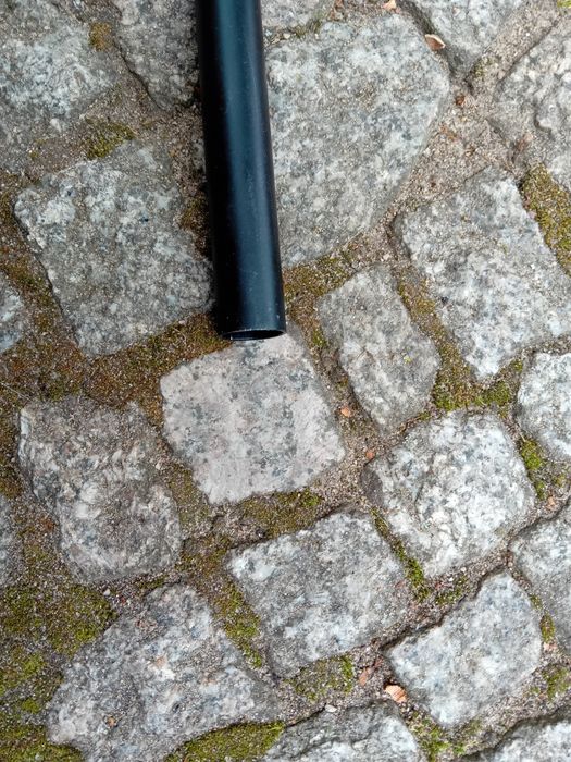 Aluminiowa kierownica rowerowa.