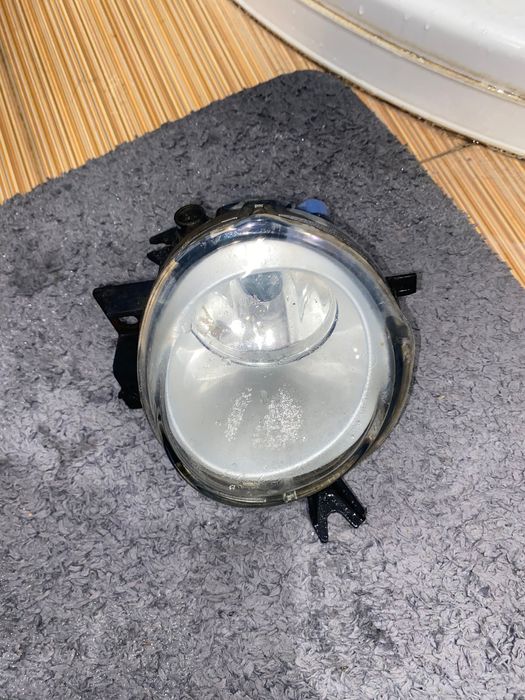 Права протитуманка на volkswagen touareg