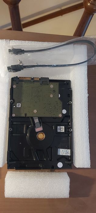 Disco externo 1TB ST1000VX005