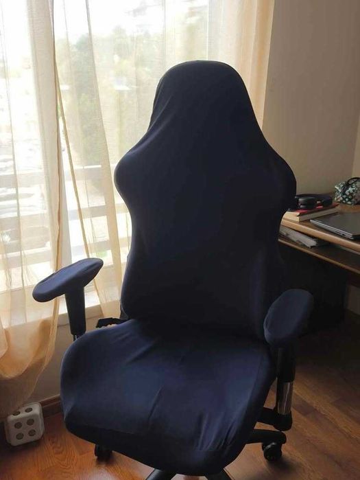 Cadeira ergonomica azul