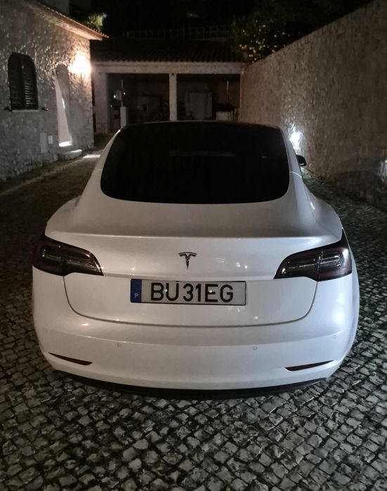 Tesla Model 3 Standard Range Plus RWD