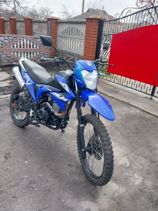 Мотоцикл Spark SP200D-26