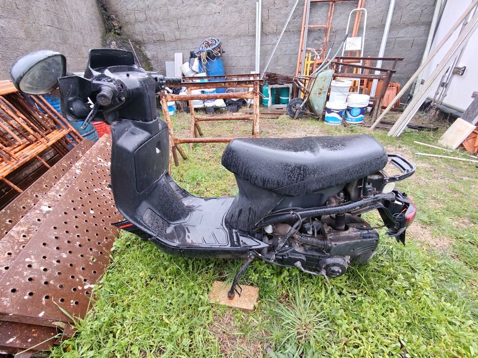 2 scooter Peugeot peças