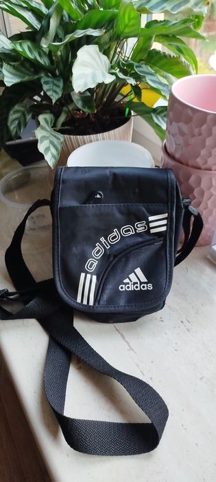 Listonoszka czarna Adidas