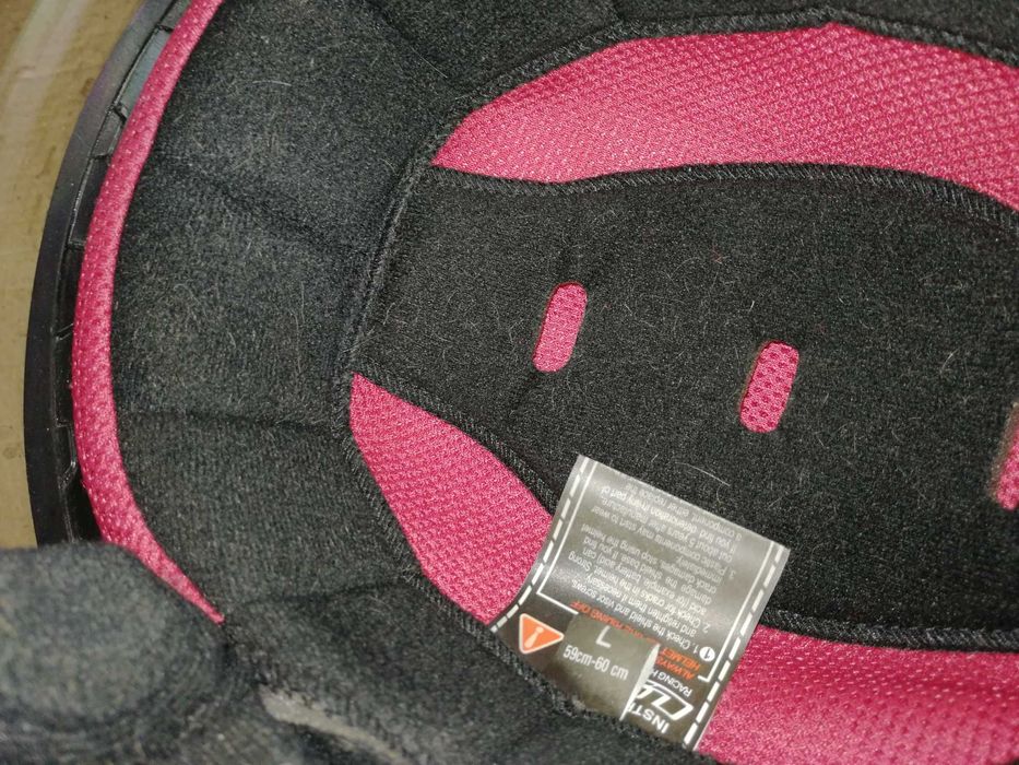 Capacetes como novos