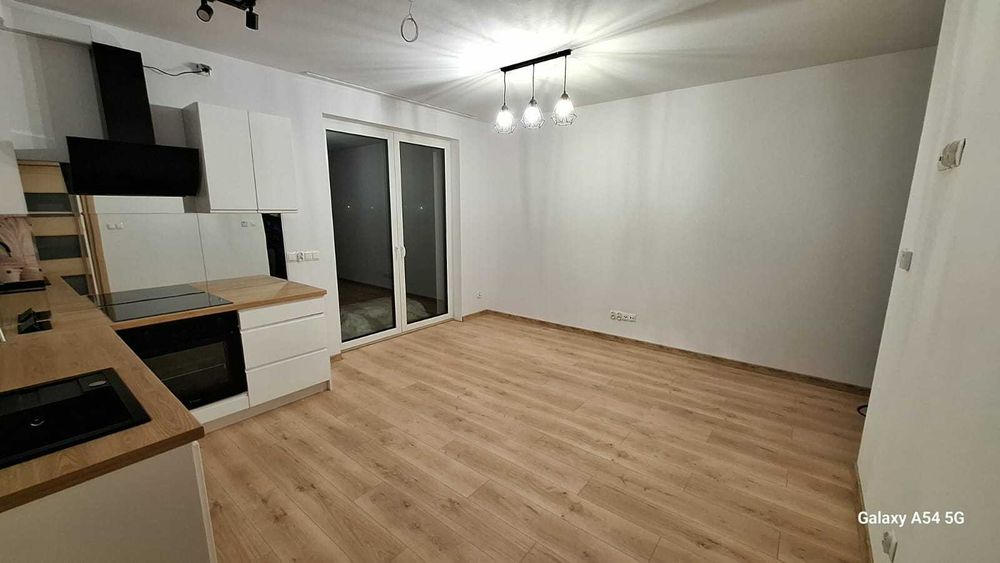 Wynajmę nowe mieszkanie w centrum Sierakowic dostępne