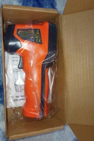 Для контролю температури термометр пірометр T600A