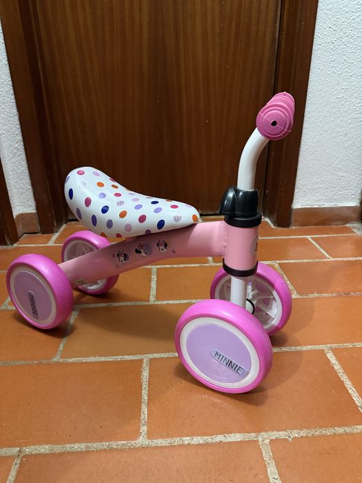Bicicleta minnie 4 rodas