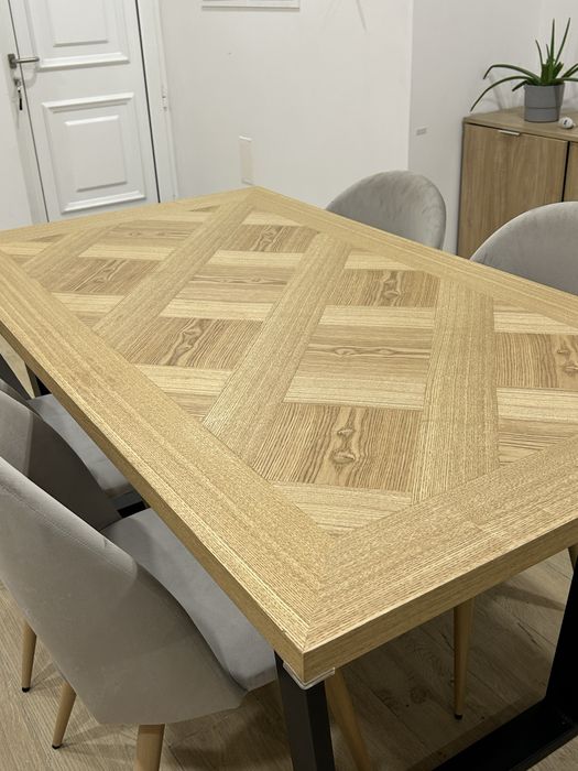 Mesa de jantar - como nova