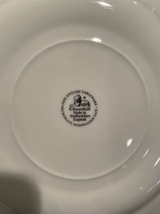 Conjunto de Jantar e Chá - Crown Clarence | Churchill England