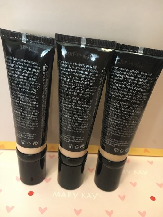 Тональна основа СС крем Мері кей  mary kay