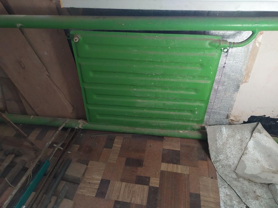 Стальные батареи отопления, 3 шт., отличное состояние