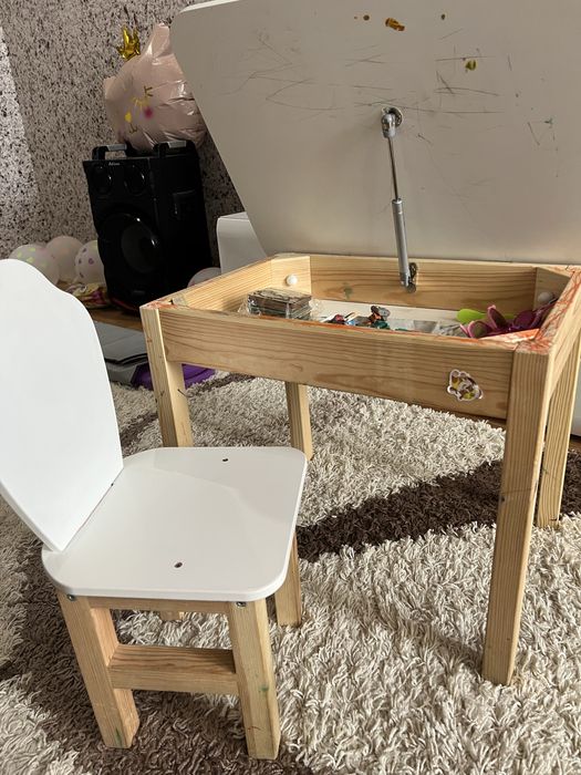Стол со стульчиком для ребенка дуб білий