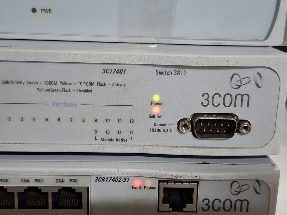 4 Switchs de Rede 3COM - Barato - Para desocupar439011886351656964