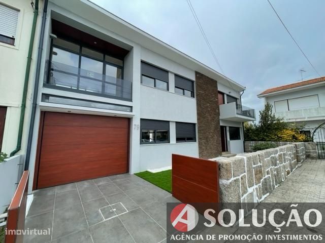 Moradia T5 Junto ao Hospital São João e Pólo Universitário