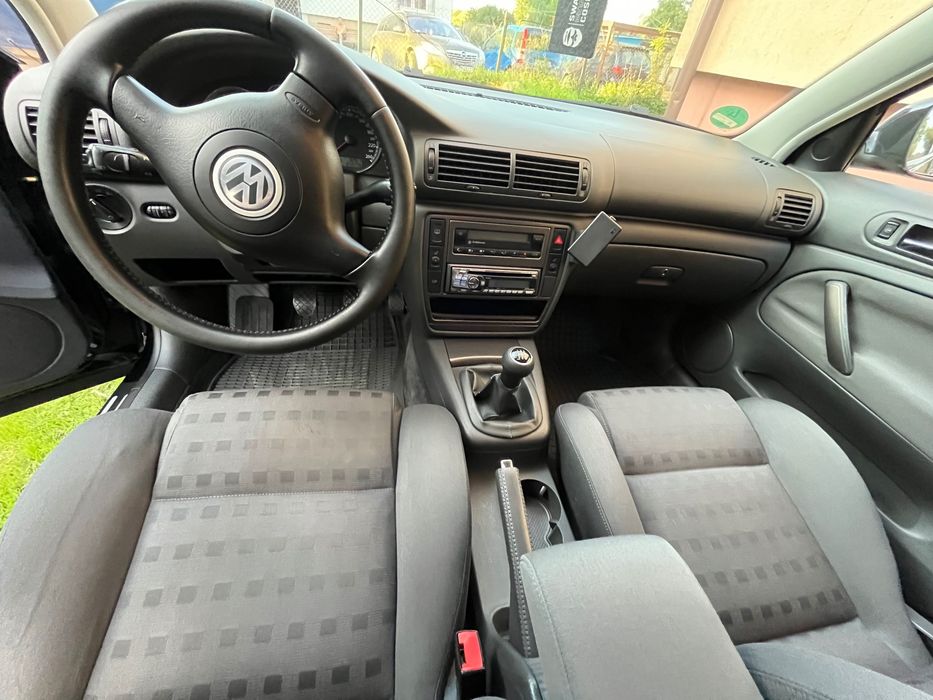 Sprzedam Passat b5 2.0 benzyna 115km