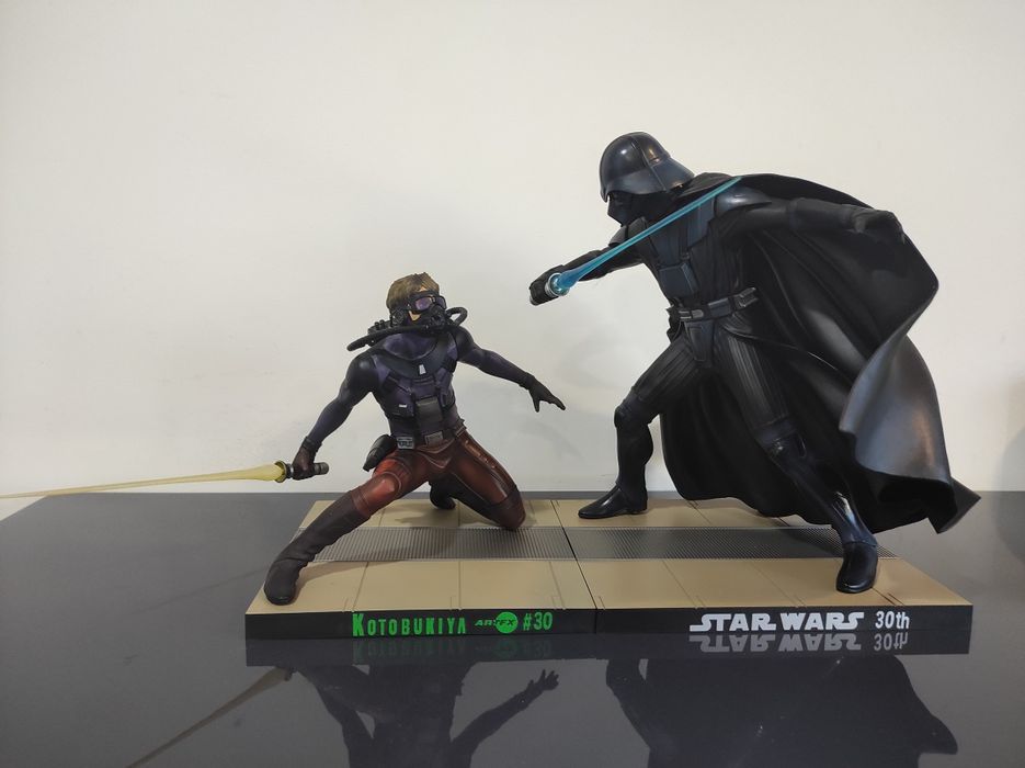 Kotobukiya Star Wars Luke Skywalker Vs. Darth Vader - Ralph McQuarrie Version