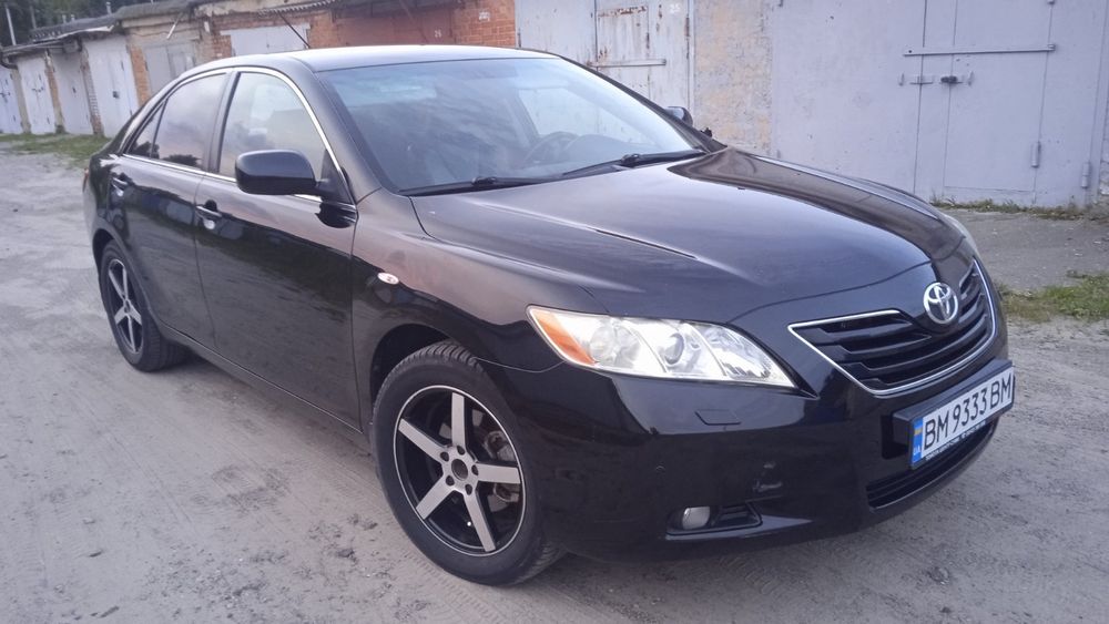 Продам Toyota Camry 40
