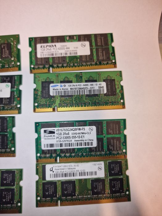 Memórias RAM DDR2 - Pc2  1GB