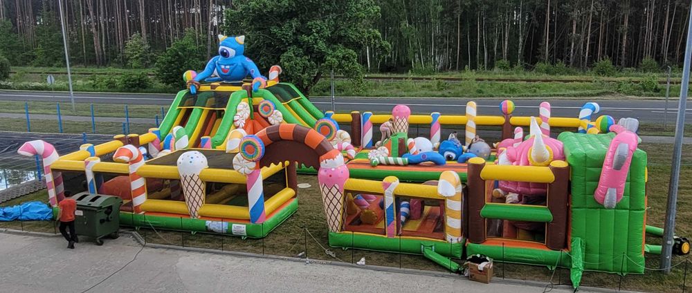 Zamki dmuchane eurobungee byk rodeo tory przeszkód piana party