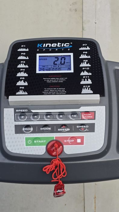 Bieżnia elektryczna Kinetic sports  KST 2700 FX  z matą