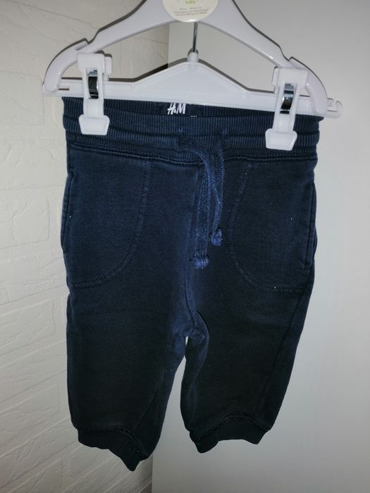 Spodnie dresowe chłopięce r.68